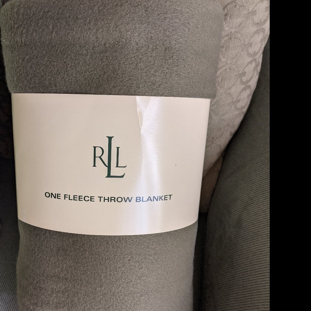 Ralph Lauren One Fleece Throw Blanket